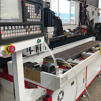 自動(dòng)鉆攻機(jī)如何解決撞機(jī)等問題的發(fā)生？